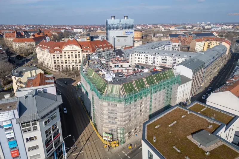 Baudokumentation und Luftbild-Panorama des Lumis Student Living Projekts in Leipzig