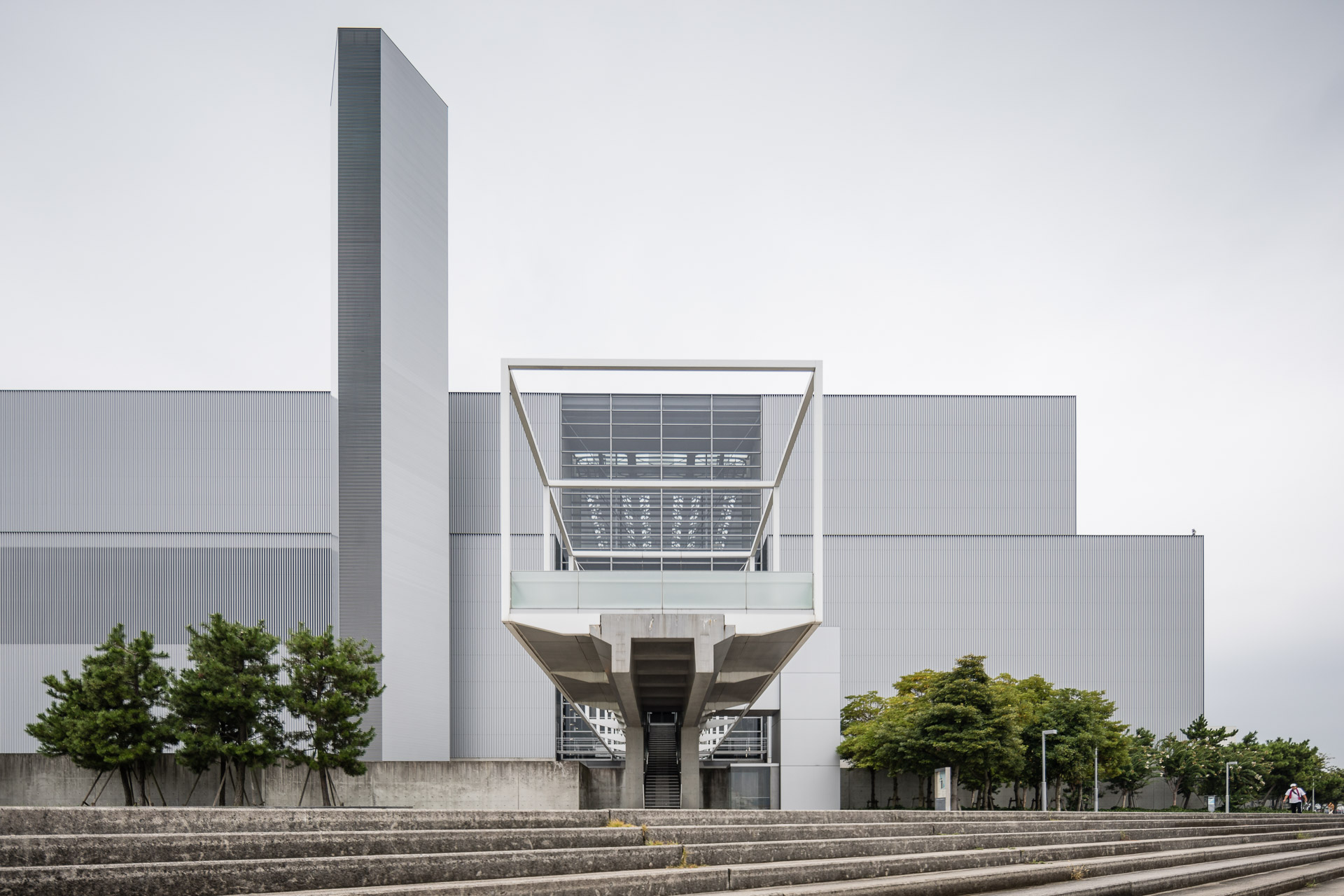 Müllverbrennungsanlage, Taniguchi in Hiroshima, Architekt Yoshio Taniguchi