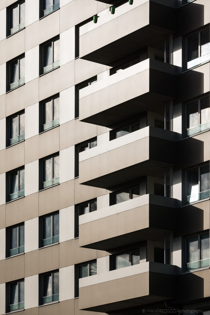 imove, Hlawkagasse 6, Sozialbau AG, MANFRED SODIA photography, Streiflicht, Balkon